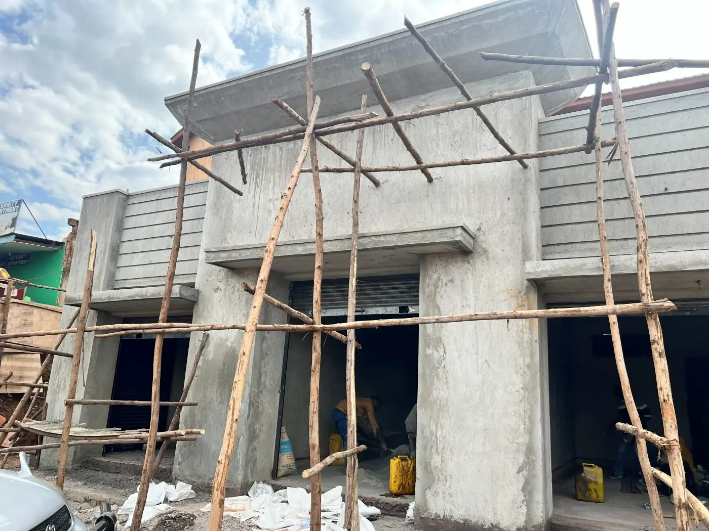 Commercial shop units, Namasuba, Wakiso: on site today