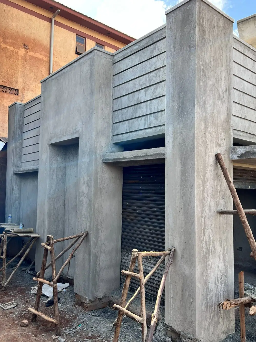 Facade nearly complete, Commercial shop units, Namasuba, Wakiso
